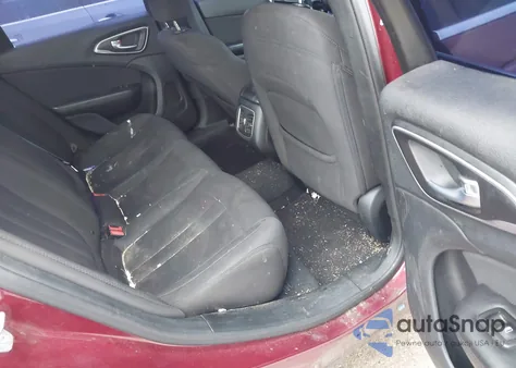 2015 Chrysler 200 Limited из США, поврежденный, VIN 1C3CCCAB7FN567800